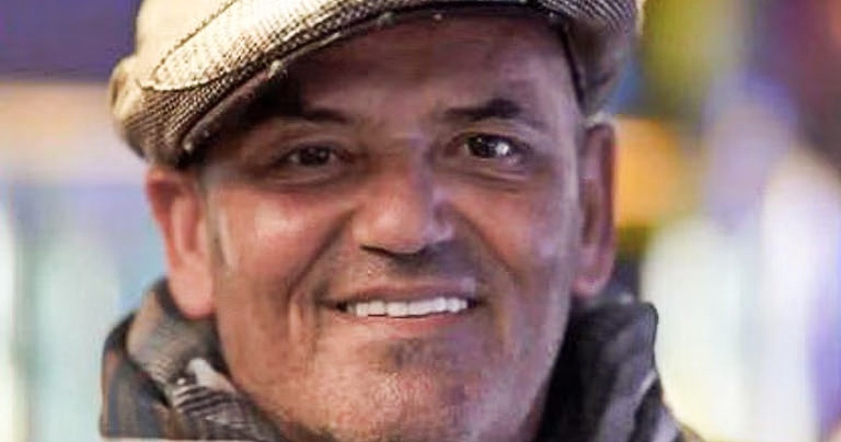 Il prof che ha augurato la morte alla figlia di Giorgia Meloni dice: “Ho tentato il suicidio”. Ricoverato