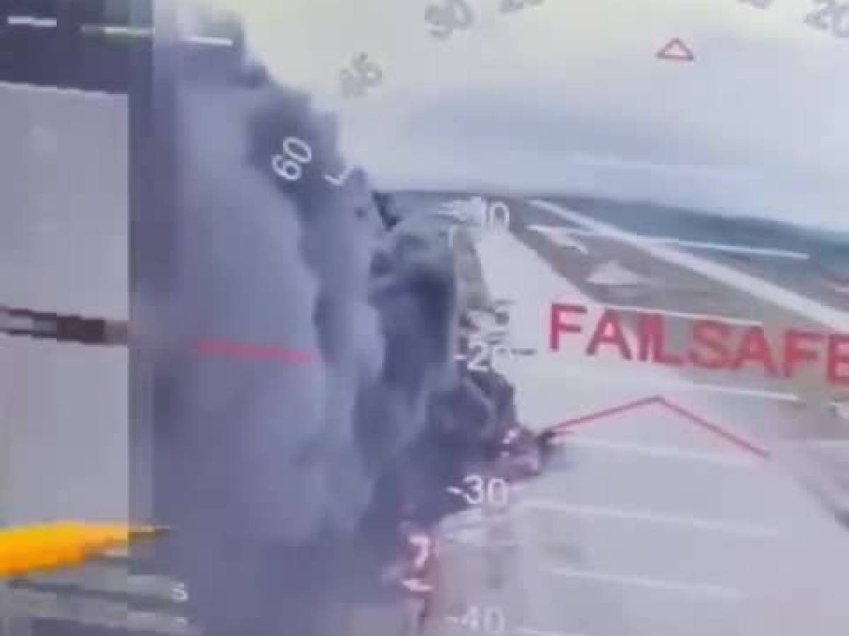 I bombardieri russi distrutti da Kiev