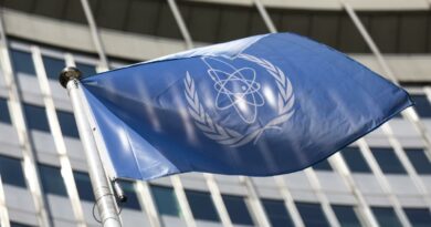 Nucleare, Teheran: “Negoziati inutili dopo l’attacco di Israele”. Il New York Times: “Maggior parte dei siti intatti”