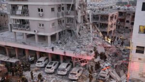 Israele – Iran, le notizie in diretta. Colpita Gerusalemme. Missili anche dallo Yemen. Fiamme a Teheran. Trump: “Usa non coinvolti in attacco, ma pronti a reagire”