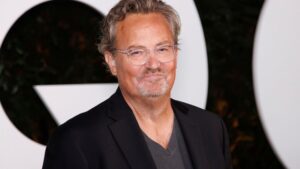 Il medico si dichiara colpevole di aver somministrato a Matthew Perry la ketamina prima dell’overdose fatale