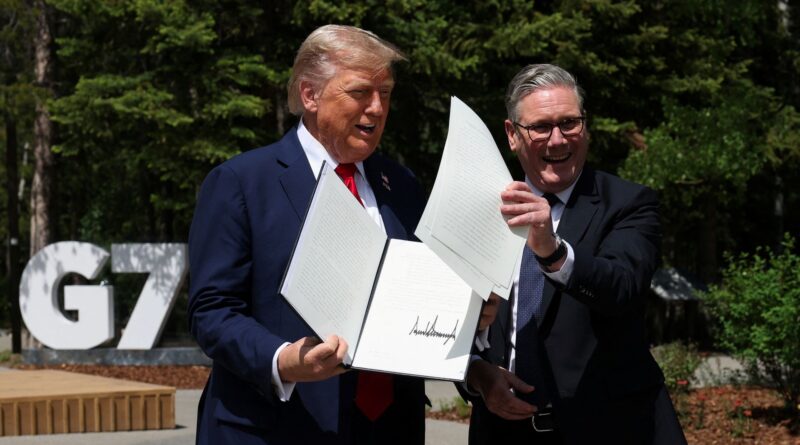 Accordo commerciale USA-Regno Unito “fatto”, dice Trump incontrando Starmer al G7