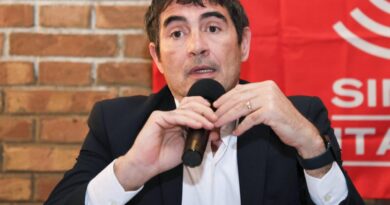 “Un attacco terroristico all’Iran”. Il delirio di Fratoianni contro Israele
