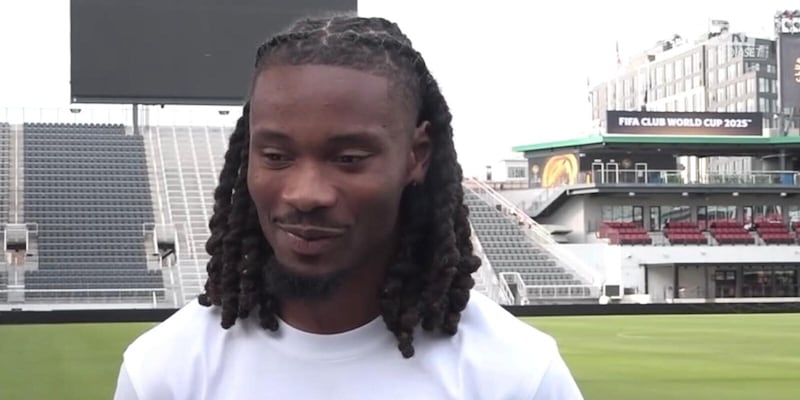 Thuram, la gaffe di Douglas Luiz e la risposta di Marcus: &quot