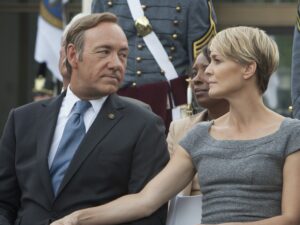 Robin Wright dice di aver guadagnato meno di Kevin Spacey perché non aveva vinto l’Oscar
