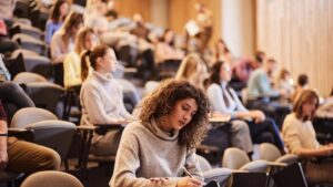 Medicina, oggi al via le iscrizioni: per la prima volta niente ingresso a numero chiuso