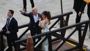 Il matrimonio Bezos e Sanchez a Venezia, oggi il sì. Bezos: “Venezia, città immaginaria