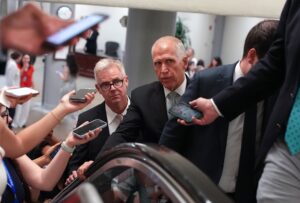 Il “grande, bellissimo disegno di legge” del presidente Donald Trump sta rapidamente esaurendo il tempo a sua disposizione prima della scadenza autoimposta del 4 luglio