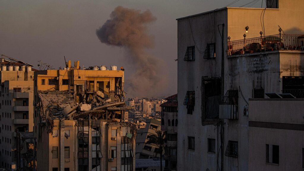 Medio Oriente, le news. Pesanti raid israeliani nella notte su Gaza: 82 morti