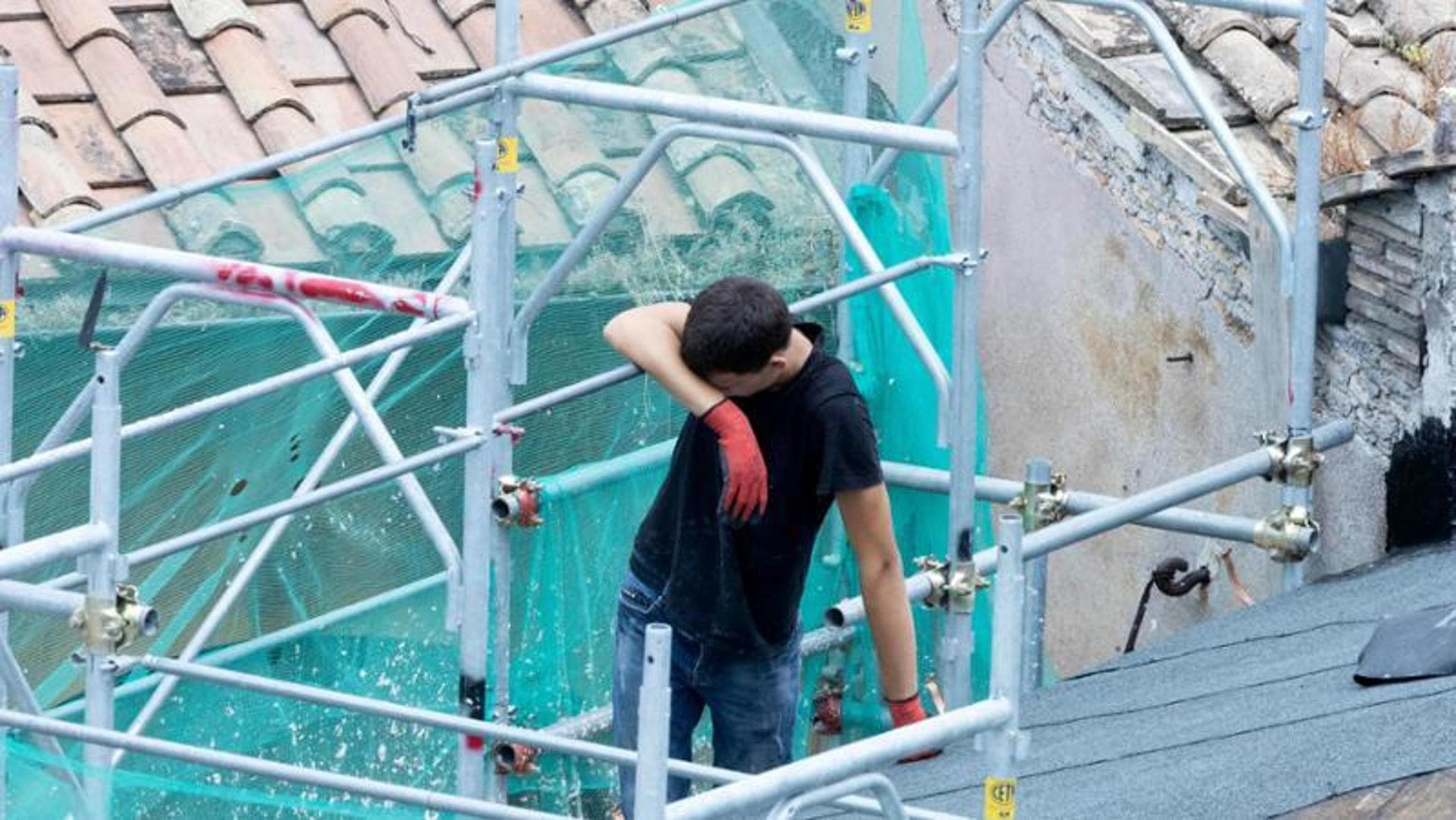 Inps: cassa integrazione con temperatura oltre 35 gradi, anche se “percepiti”
