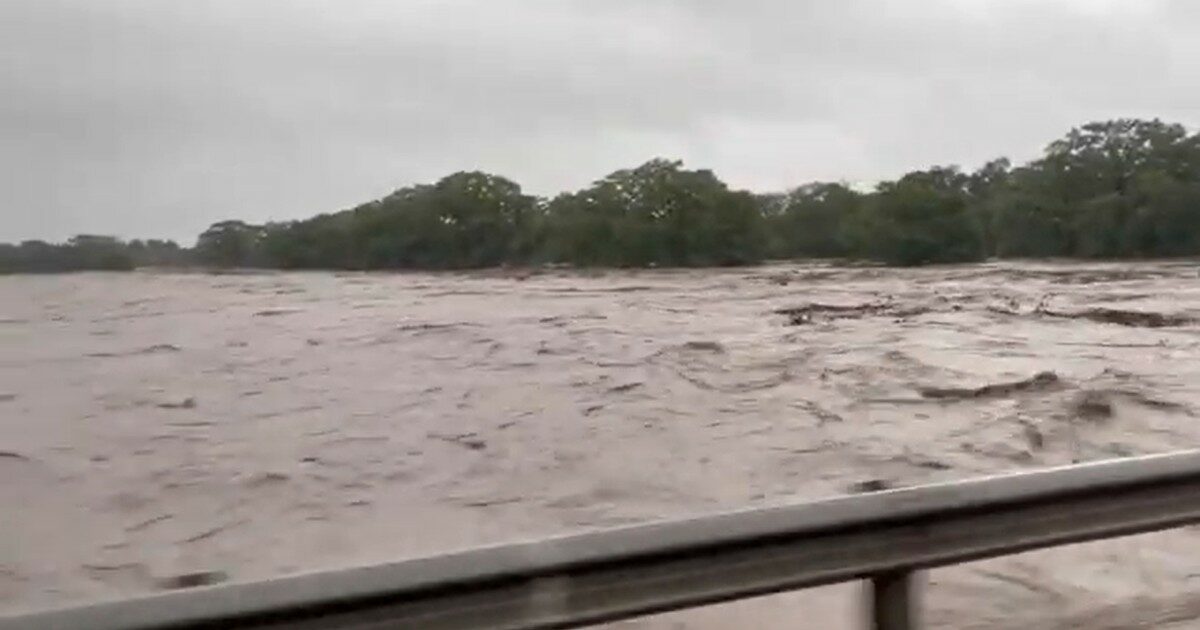 Texas, fiume esonda e travolge una zona con centri estivi e campi scout: morti e dispersi, anche bambini