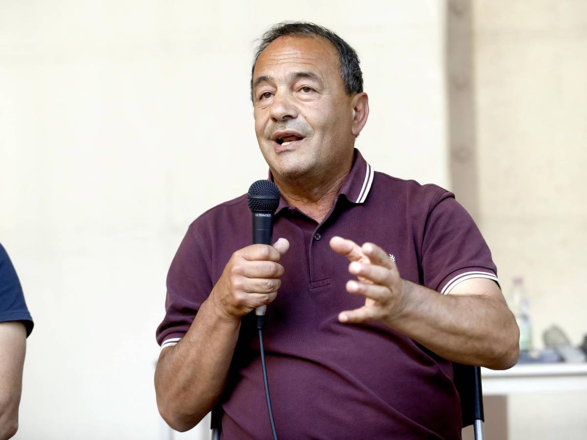 Il buco di 3 milioni lasciato da Lucano ai cittadini: le cifre choc del modello Riace