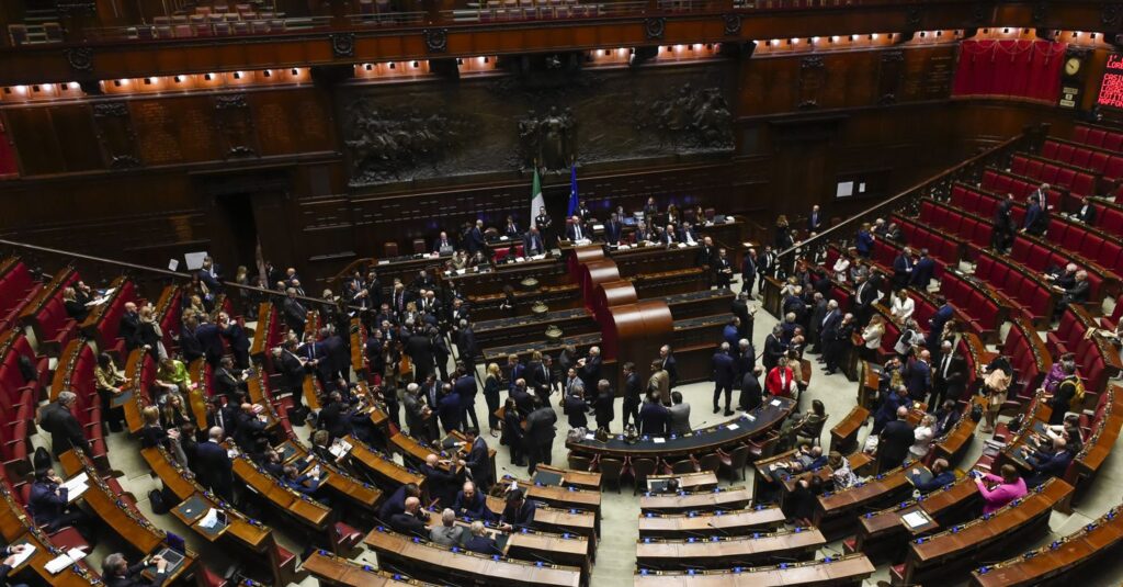 Spese militari, emendamento prevede commissione speciale