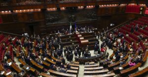 Spese militari, emendamento prevede commissione speciale
