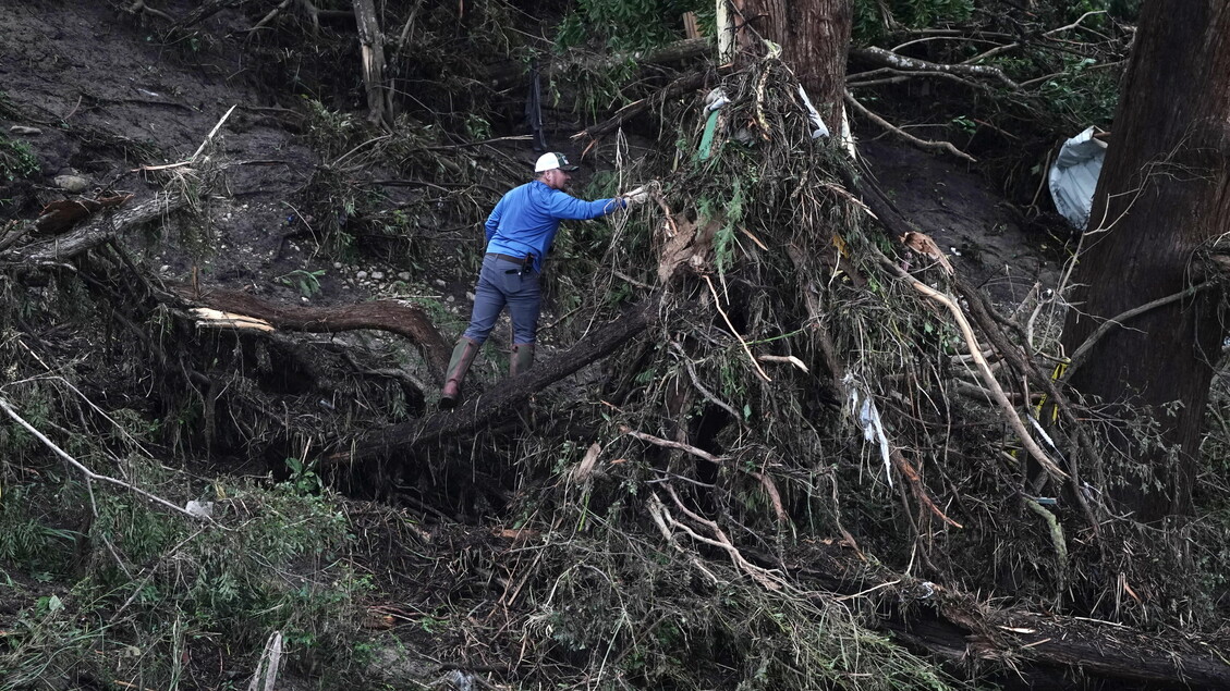 Alluvioni in Texas, il bilancio supera le cento vittime
