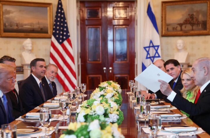 Israele Hamas, le novità sulla guerra. Netanyahu alla Casa Bianca. A Gaza uccisi 5 soldati israeliani