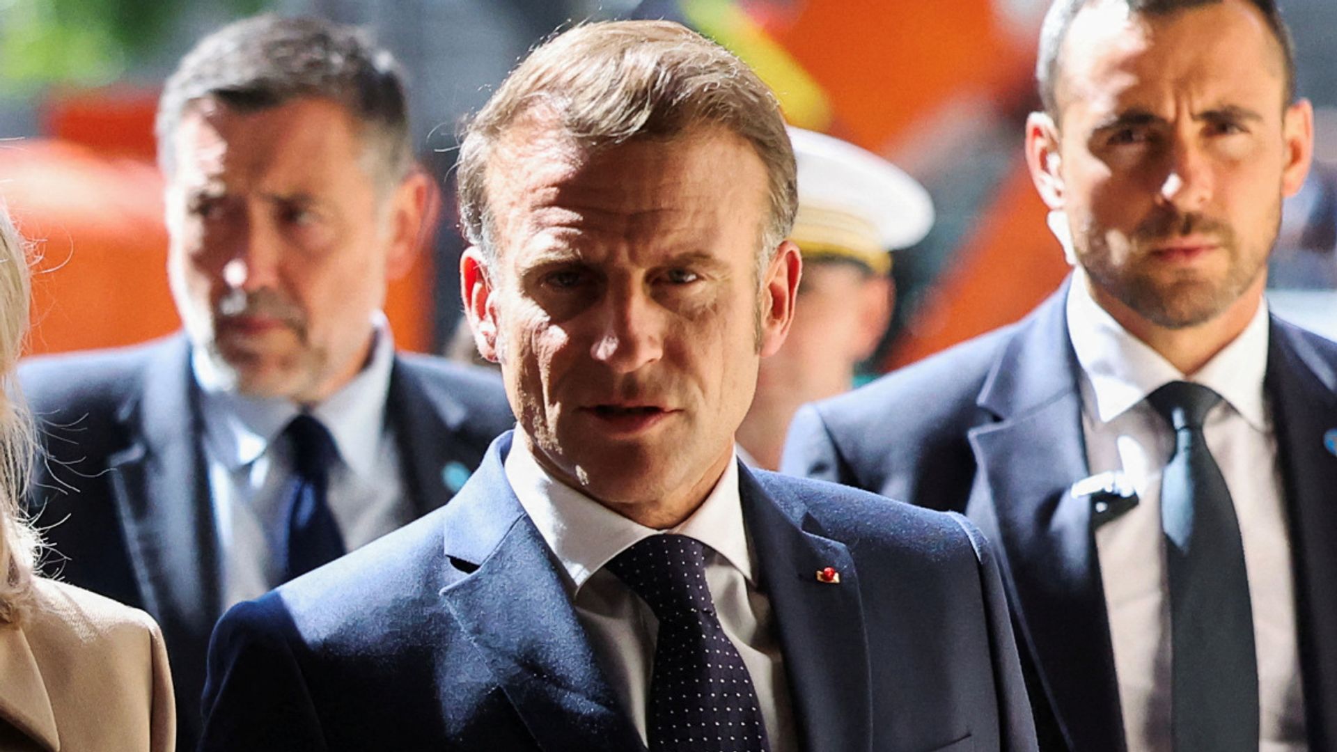 Regno Unito e Francia hanno una “responsabilità condivisa” nell’affrontare l’immigrazione clandestina, dice Macron