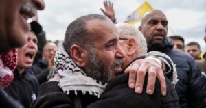 Chi sono i prigionieri palestinesi che verranno liberati da Israele: 22 sono minori. “L’Idf ha preso di mira le famiglie di alcuni detenuti”