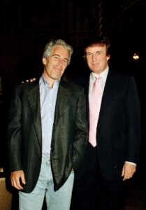 La relazione tra Donald Trump e Jeffrey Epstein: Tutto quello che sappiamo
