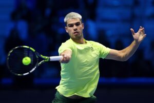 Atp Finals, in diretta la semifinale Alcaraz – Auger-Aliassime: 1-1 ed equilibrio