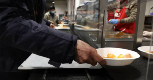 Calabria, Campania e Sicilia in cima alla classifica delle Regioni Ue a rischio povertà