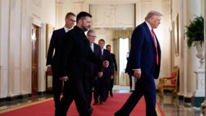 Ucraina, oggi l’incontro tra Trump e Zelensky a Mar-a-Lago
