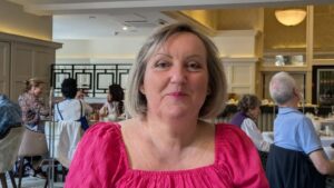 Una donna britannica è stata sottoposta a un trattamento oncologico senza precedenti a livello mondiale