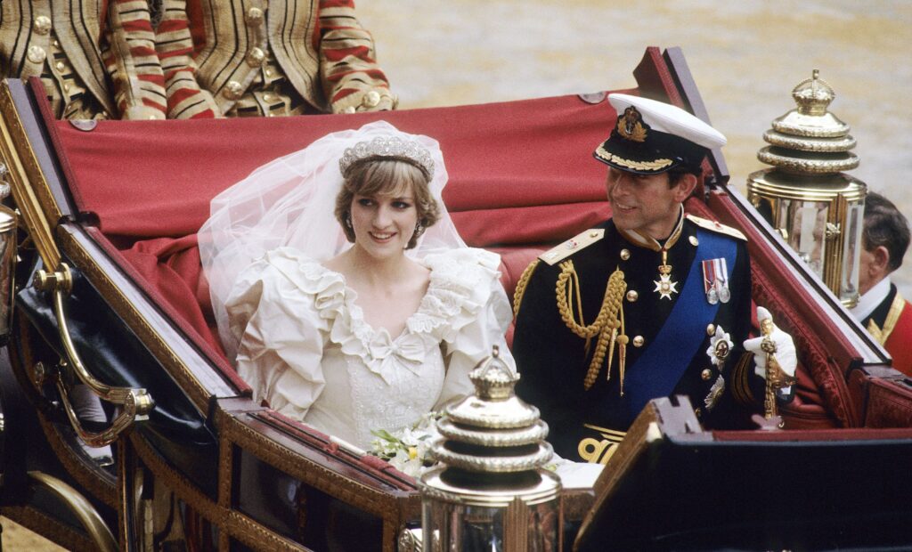 Le affermazioni più eclatanti contenute nel libro di memorie di Charles Spencer sulla principessa Diana