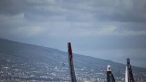 Coppa America: Arc Team USA vince la prima regata di flotta davanti a Luna Rossa