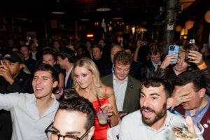 Cosa succede quando si porta un attivista contrario ai data center a una festa “Data After Dark”?