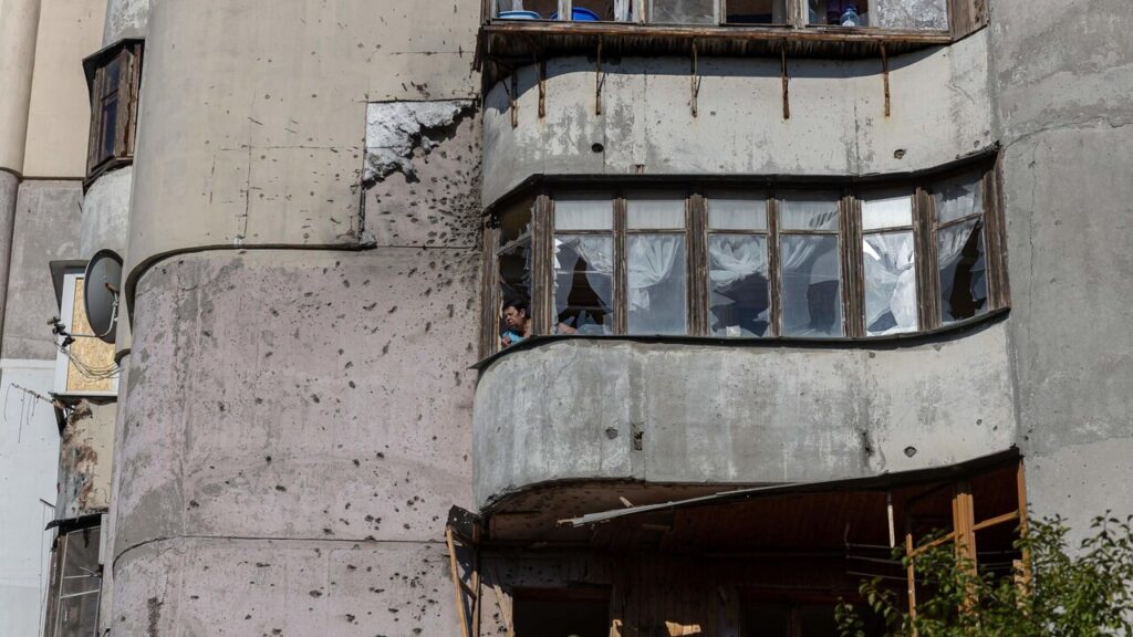 Drone sui 007 di Kiev. Trump: «Putin non intende attaccare la NATO»